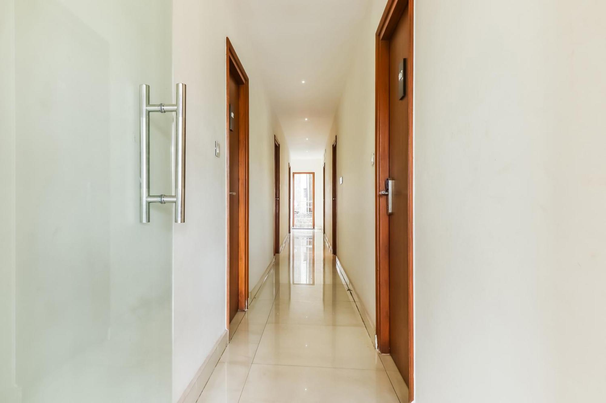 Hotel Super Townhouse Rcc Lamps Višákhapatnam Exteriér fotografie