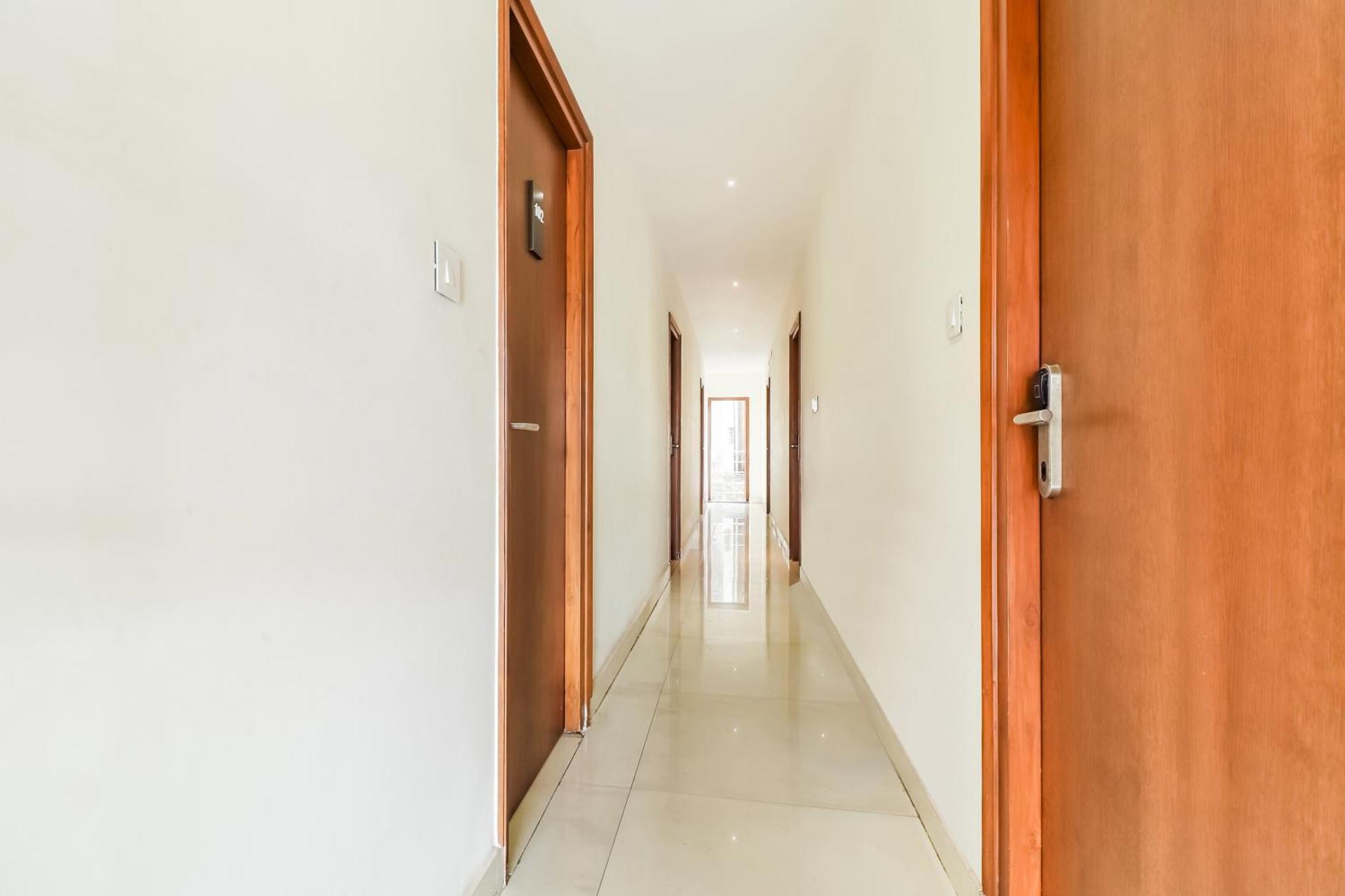 Hotel Super Townhouse Rcc Lamps Višákhapatnam Exteriér fotografie